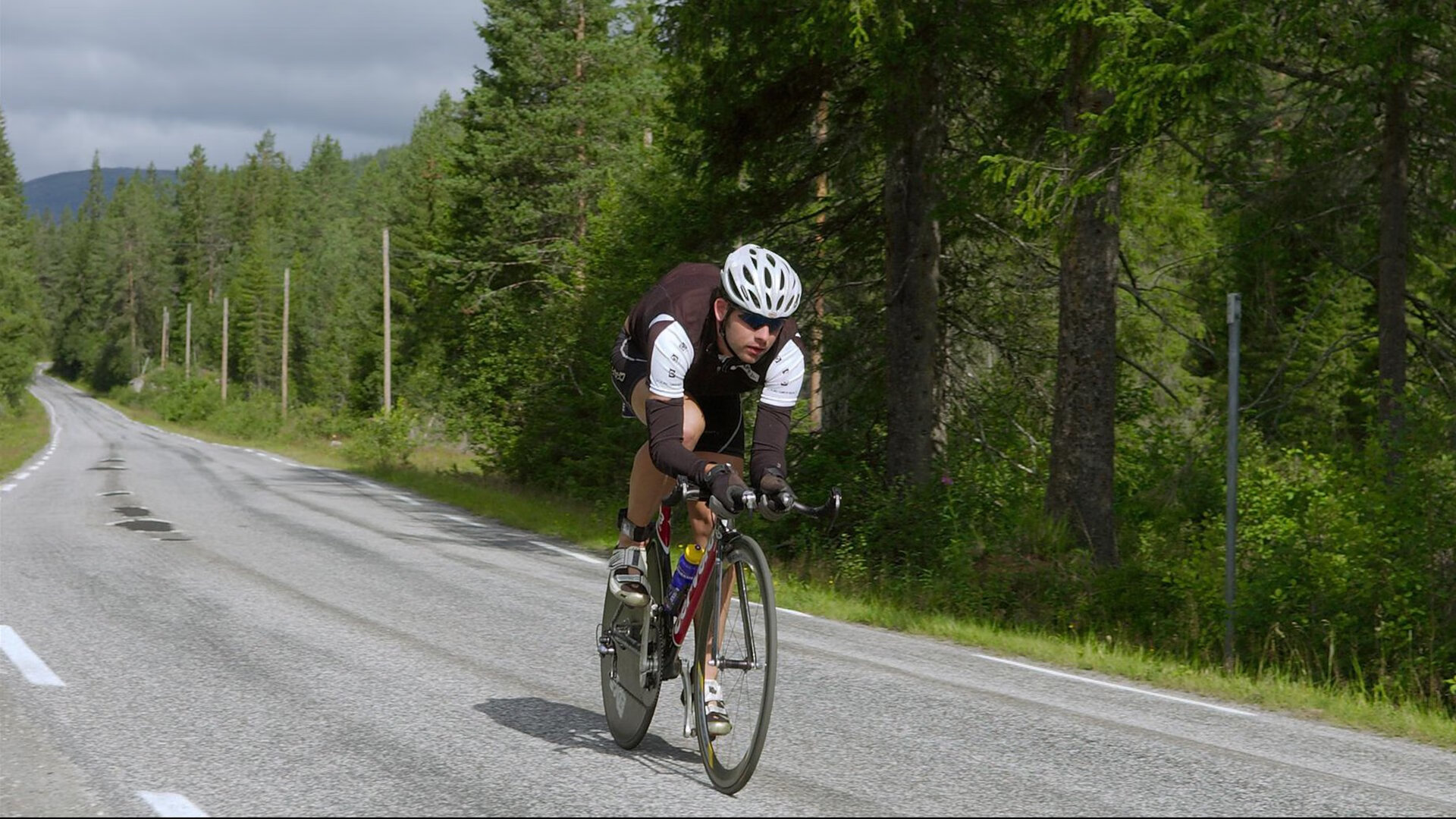 现场裁判的故事:坚持公平的守护者,现场裁判的故事_坚持公平的守护者是什么